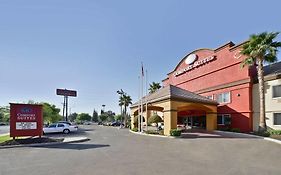 Comfort Suites Tulare Ca